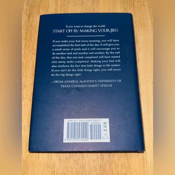 Make Your Bed Book,Little Things That Can Change Your Life,Novel,Hardcover NWT - Picture 2 of 4